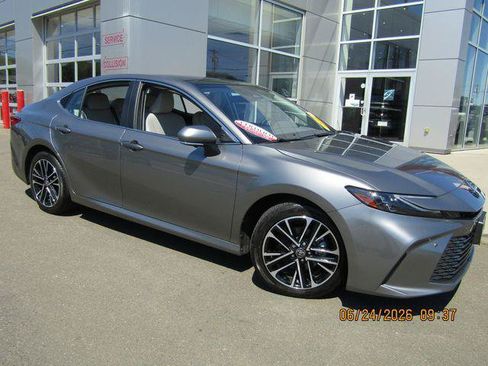 Certified 2025 Toyota Camry XLE w/ Premium Plus Package AWD/4WD image 1