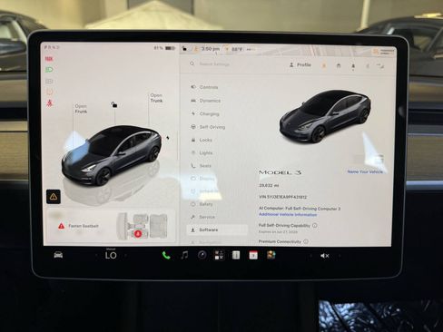 Used 2023 Tesla Model 3 Standard Range RWD image 9