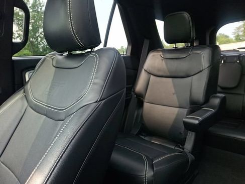 Used 2023 Ford Explorer ST w/ Equipment Group 401A AWD/4WD image 21