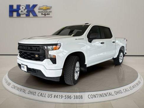 Used 2022 Chevrolet Silverado 1500 Custom AWD/4WD image 3