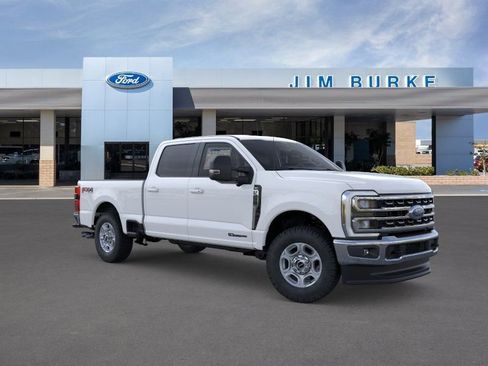 New 2026 Ford F250 XLT w/ XLT Premium Package AWD/4WD image 7