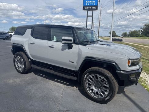Used 2025 GMC Hummer EV 3X AWD/4WD image 5