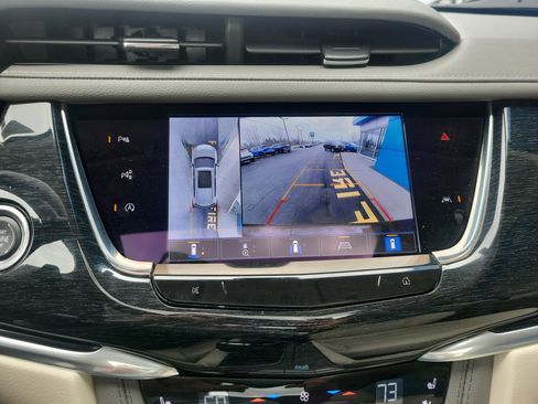 Certified 2023 Cadillac XT6 Premium Luxury w/ Technology Package AWD/4WD image 10