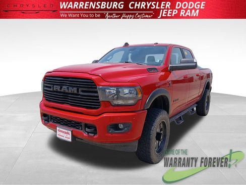 Used 2019 RAM 2500 Big Horn w/ Night Edition AWD/4WD image 8