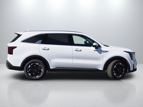 New 2026 Kia Sorento S w/ S Panoramic Sunroof Package FWD image 4