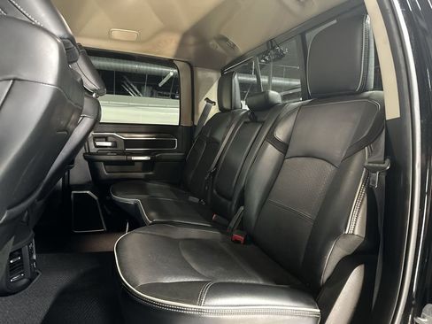 Used 2019 RAM 3500 Laramie image 22
