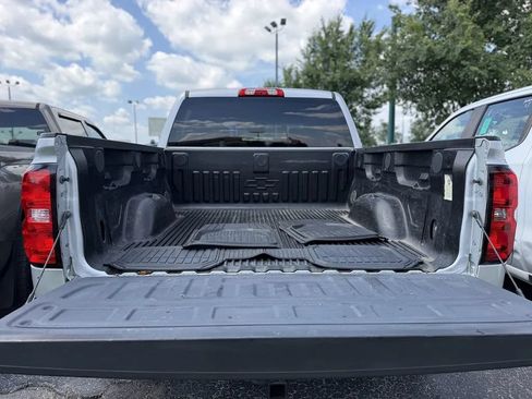Used 2018 Chevrolet Silverado 1500 LT w/ All Star Edition AWD/4WD image 18