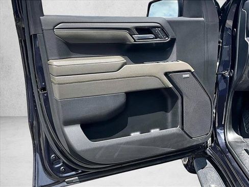 Certified 2024 Chevrolet Silverado 1500 ZR2 w/ Technology Package AWD/4WD image 18