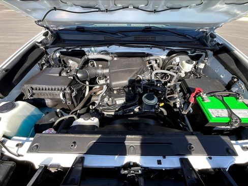 Used 2021 Toyota Tacoma SR image 9