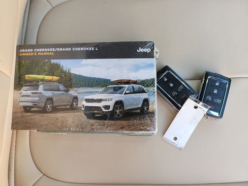 Used 2024 Jeep Grand Cherokee Limited 4xe w/ Trailer Tow Package image 45