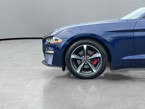 Used 2019 Ford Mustang Coupe RWD image 10