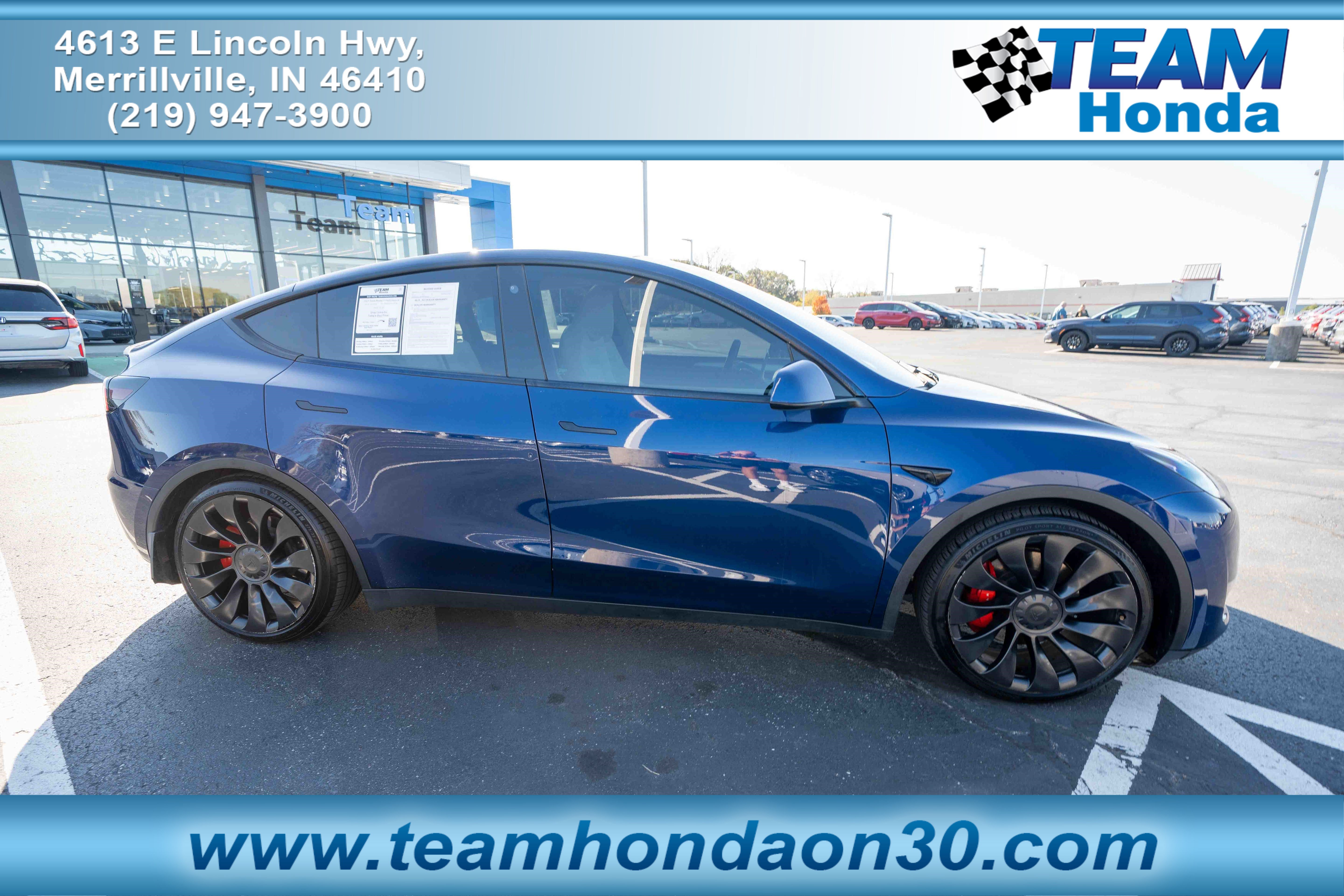 Used 2023 Tesla Model Y Performance AWD/4WD image 1