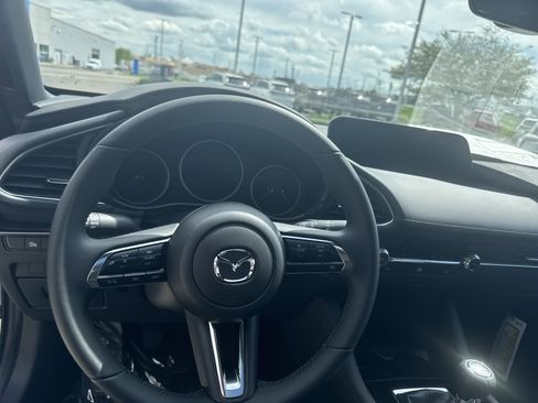 New 2026 MAZDA MAZDA3 2.5 S Hatchback w/ Premium Pkg FWD image 8
