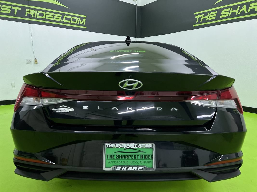 Used 2023 Hyundai Elantra SEL w/ Convenience Package FWD image 8