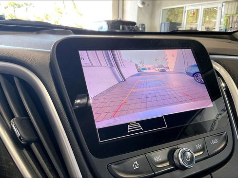 Used 2024 Chevrolet Malibu LT image 13