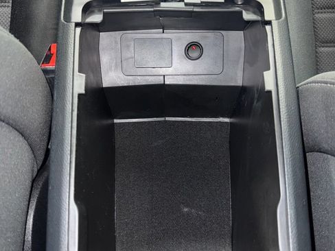 Used 2020 Ford Fusion SE AWD/4WD image 27