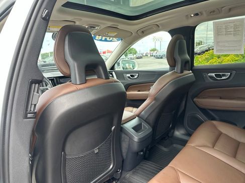 Used 2018 Volvo XC60 T6 Momentum w/ Advanced Package AWD/4WD image 36
