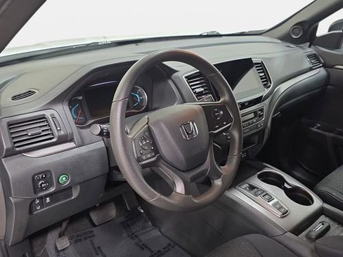 Used 2021 Honda Passport Sport image 16