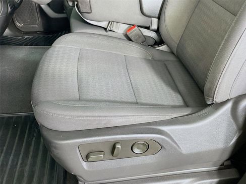 Used 2023 Chevrolet Silverado 1500 Custom image 21