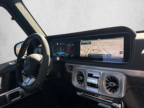 Used 2025 Mercedes-Benz G 63 AMG 4MATIC image 28