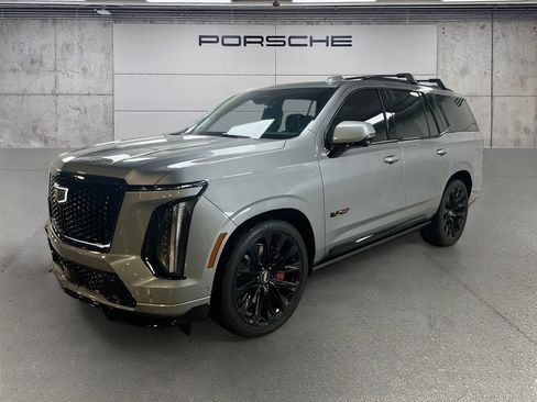 Used 2026 Cadillac Escalade V AWD/4WD image 1