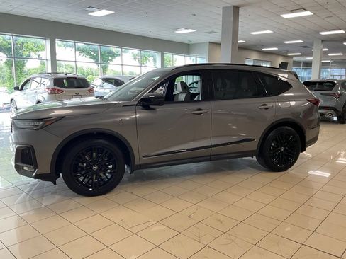 Certified 2026 Acura MDX A-Spec AWD/4WD image 4