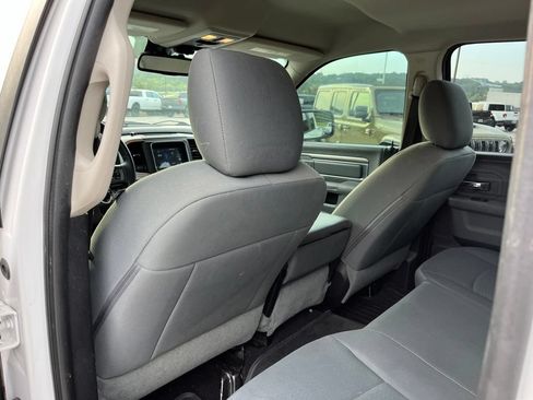 Used 2016 RAM 1500 Classic SLT AWD/4WD image 8