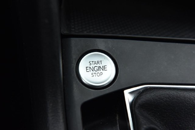 Used 2022 Volkswagen Taos S AWD/4WD image 17