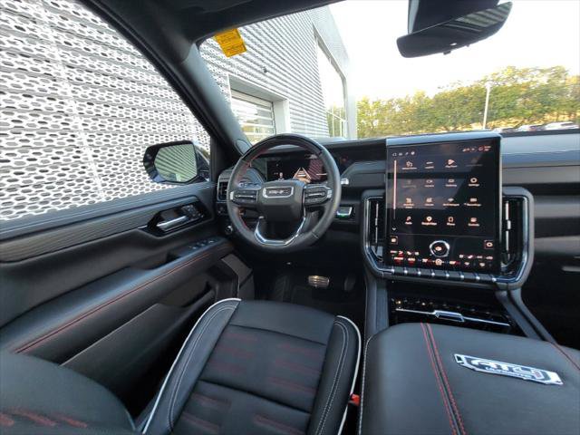 Used 2026 GMC Yukon AT4 Ultimate w/ LPO, Illumination Package AWD/4WD image 22