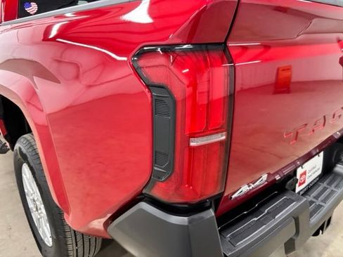Used 2026 Toyota Tacoma SR AWD/4WD image 5
