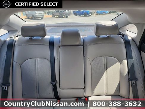 Used 2019 Hyundai Sonata Limited w/ Ultimate Package 04 image 23