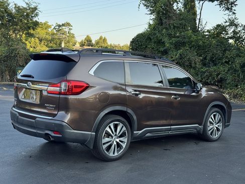 Used 2019 Subaru Ascent Touring AWD/4WD image 7