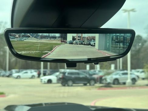 Used 2025 Chevrolet Silverado 1500 ZR2 w/ Technology Package image 33