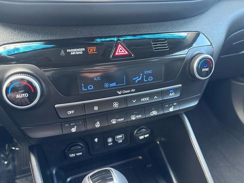Used 2019 Hyundai Tucson Limited w/ Cargo Package AWD/4WD image 24