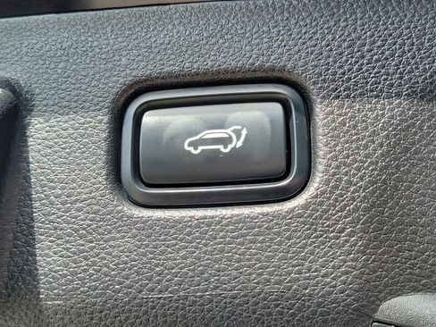 Used 2025 Kia Seltos SX w/ SX Sunroof Package AWD/4WD image 31