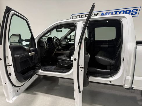 Used 2020 Ford F250 Lariat AWD/4WD image 14