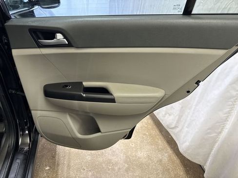 Used 2018 Kia Sportage LX image 22