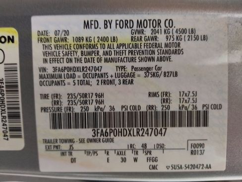 Used 2020 Ford Fusion SE image 33