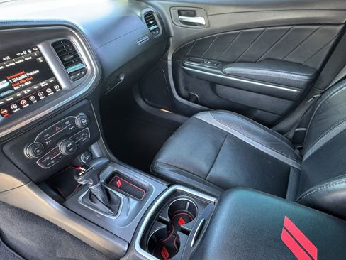 Used 2022 Dodge Charger SXT w/ Plus Group RWD image 31