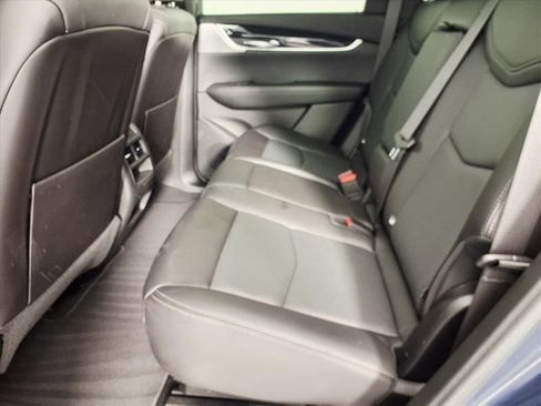 Certified 2025 Cadillac XT5 Premium Luxury image 4