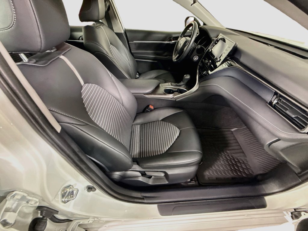 Certified 2024 Toyota Camry SE FWD image 29