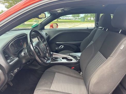 Used 2022 Dodge Challenger SXT w/ Blacktop Package image 13