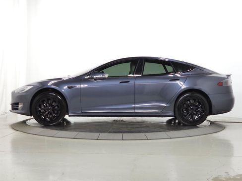 Used 2017 Tesla Model S 75D AWD/4WD image 5