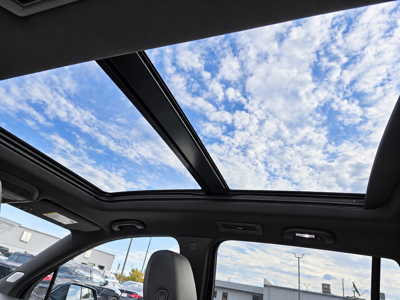 Certified 2024 Cadillac XT6 Premium Luxury FWD image 26