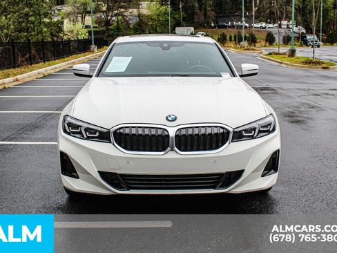 Used 2023 BMW 330i xDrive Sedan w/ Premium Package AWD/4WD image 9
