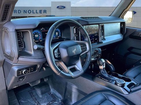New 2025 Ford Bronco Badlands AWD/4WD image 8