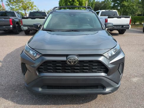 Used 2021 Toyota RAV4 LE FWD image 9