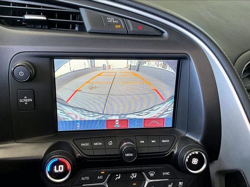 Used 2017 Chevrolet Corvette Stingray Convertible w/ 2LT Preferred Equipment Group RWD image 10