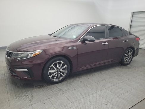 Used 2019 Kia Optima LX w/ LX 17" Wheel Package image 2
