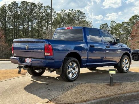 Used 2019 RAM 1500 Express w/ Express Value Package AWD/4WD image 6